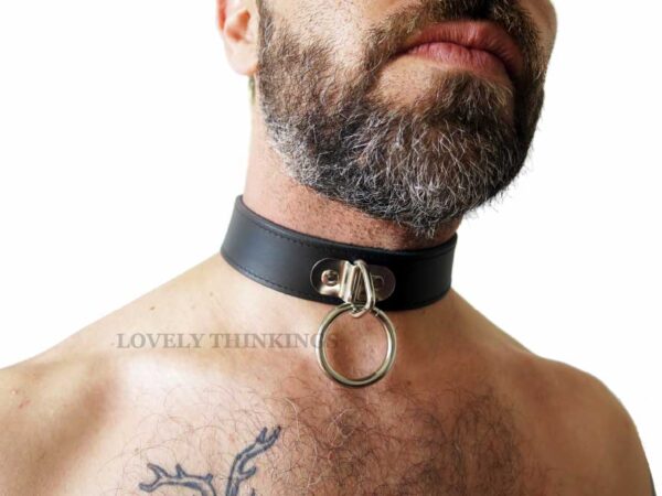 suede-lined-slave-collar