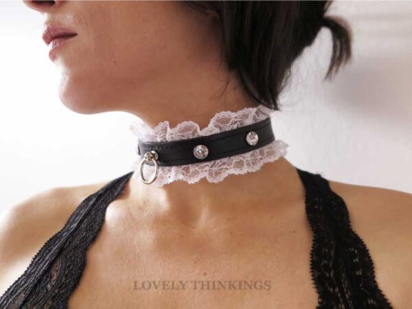 white-lace-collar-gems